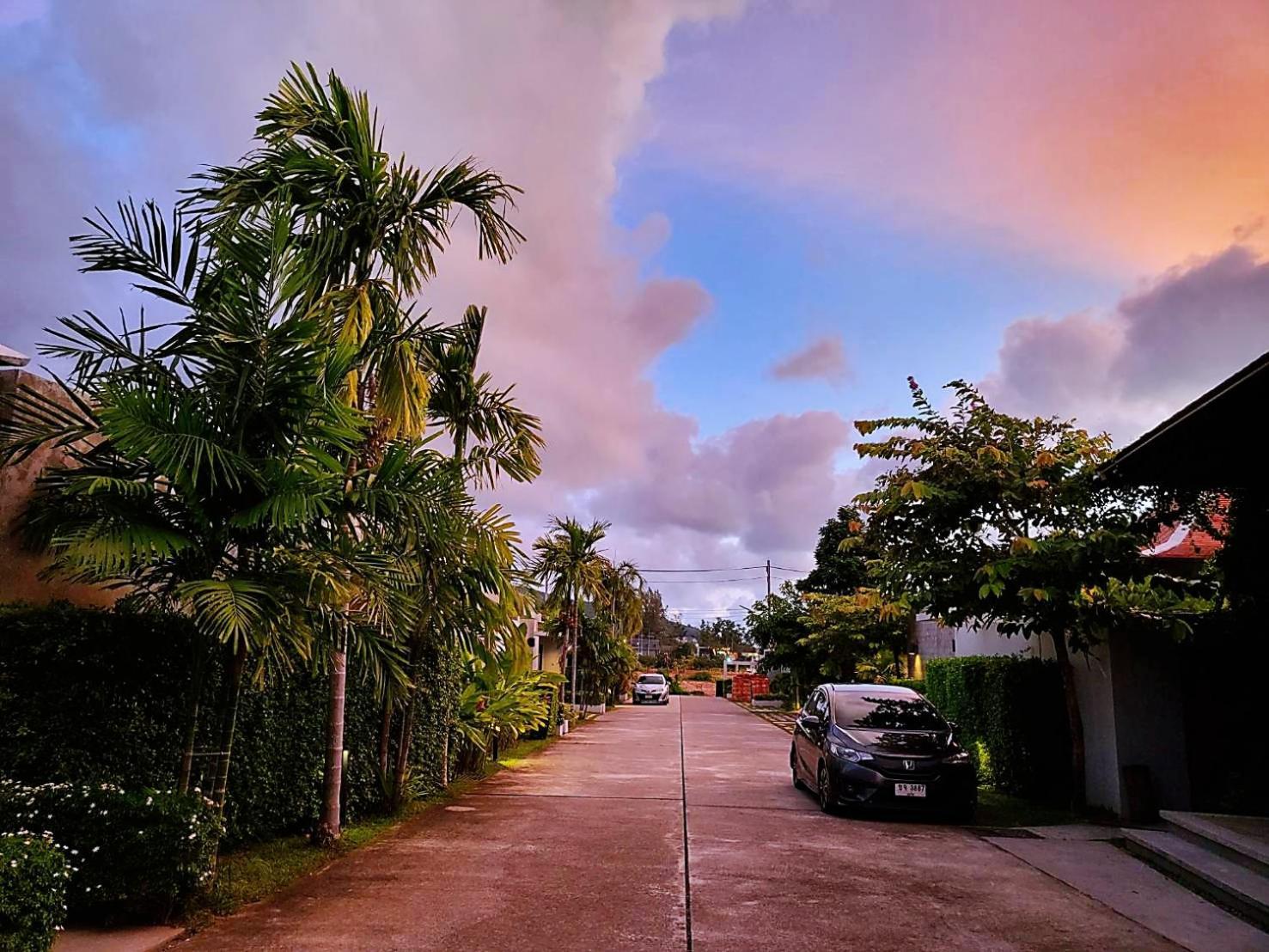 E Villa Near Bangtao Beach ,普吉高端社区邦涛区度假村私人泳池别墅 Bang Tao Beach  Extérieur photo